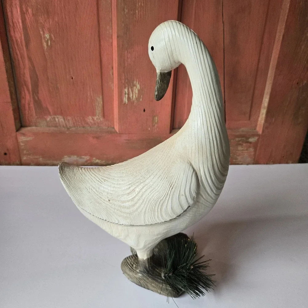RARE Wood Grain Look Country Duck Goose Resin Farmhouse Cottagecore w/heel broke